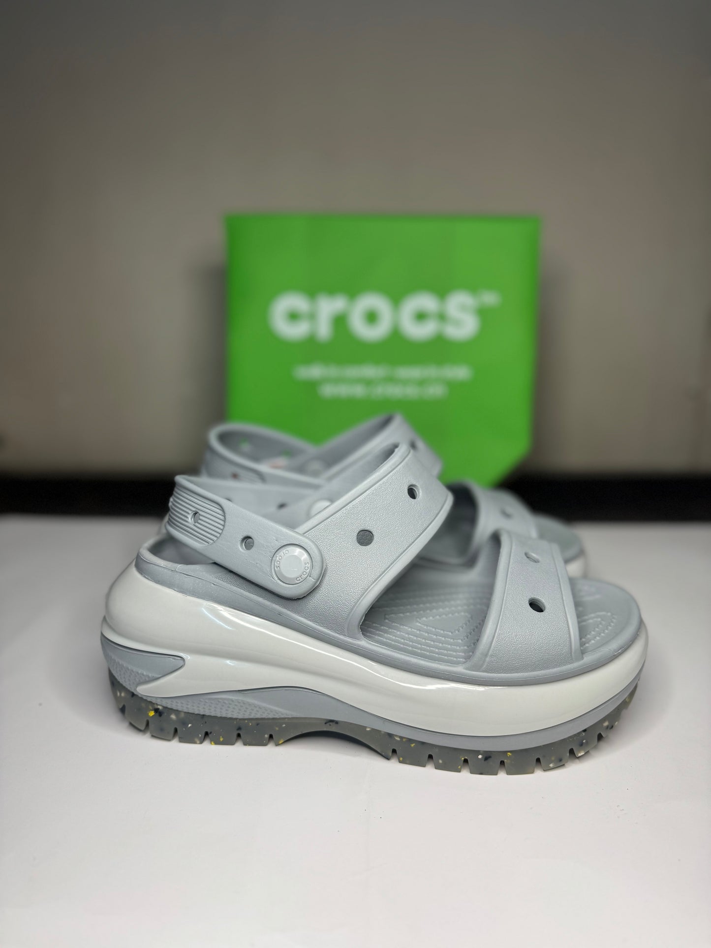 Mega crush sandals