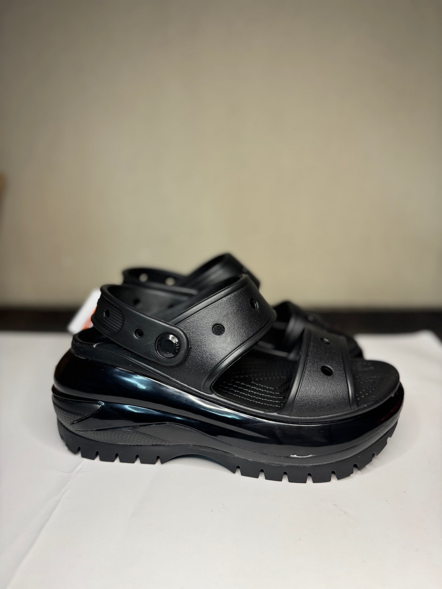 Mega crush sandals